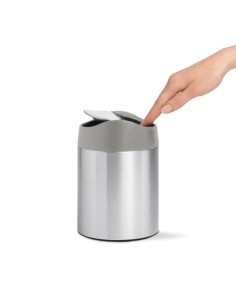 CW2084 de Simplehuman 2