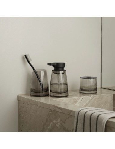 Gobelet en verre - AVA - Noir