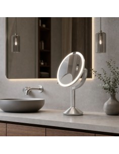 Miroir grossissant et lumineux rotatif double face st3069 de simplehuman 2